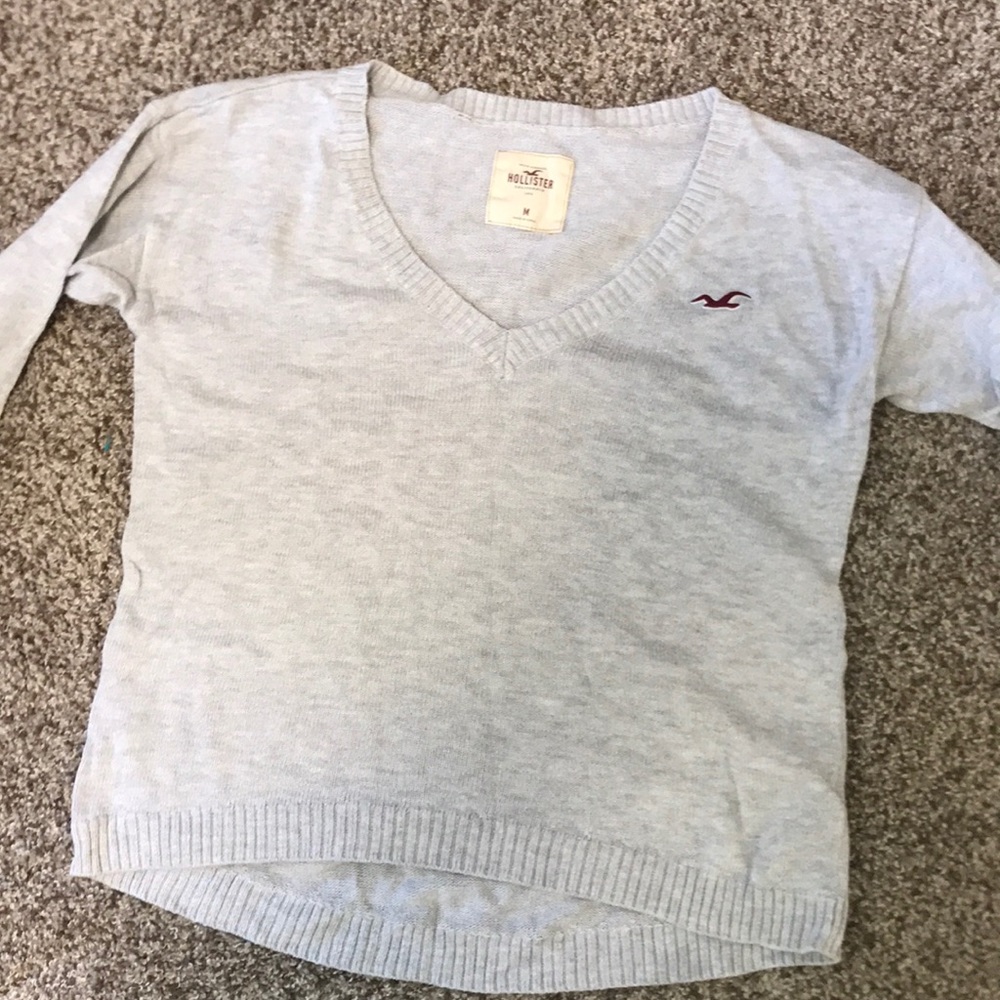 Hollister sweater - size Medium